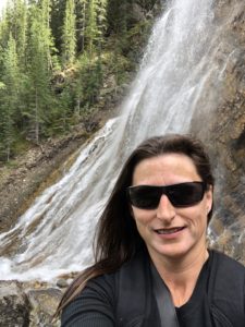 hiking-canmore-banff-waterfall